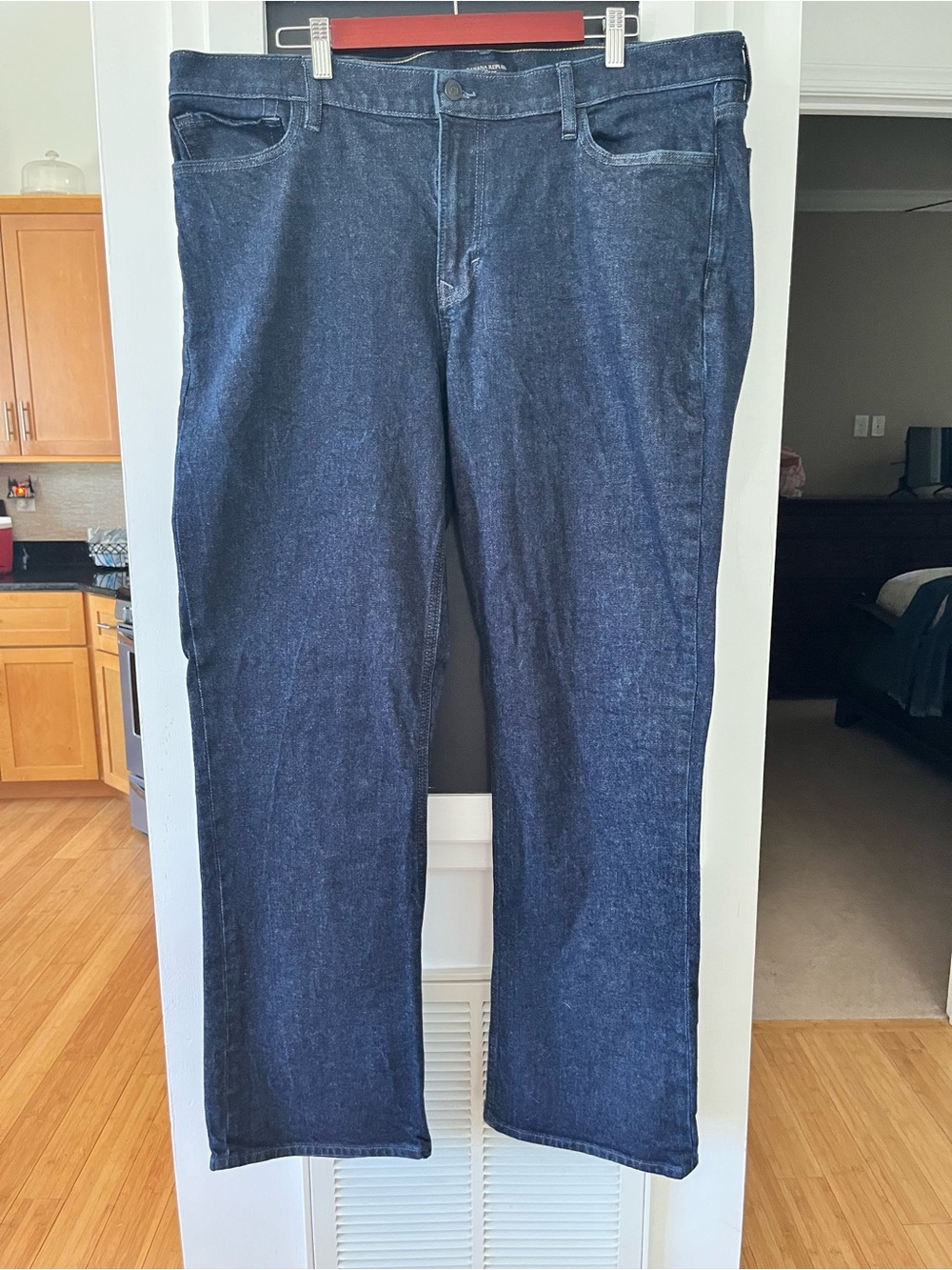 Banana Republic Men's Straight Jeans in Dark Blue Denim 40x34 slim fit